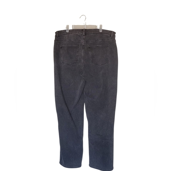 Universal Standard High Rise Black Jeans Size L/14 - Picture 2 of 3